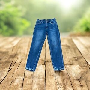 Stylish High Rise Blue Women's Mom Jeans Distressed Hems Size 26 X 27 EUC